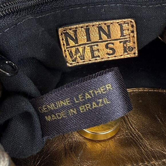 Vintage Nine West Bucket Purse Metallic Leather Woven Purse Made in Brazil - Picture 5 of 10